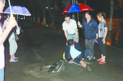 智慧井蓋解決哪些城市井蓋管理痛點？